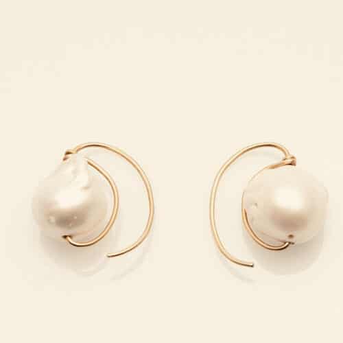 TIMELESS BAROQUE HOOPS
